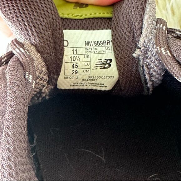 New Balance Men's Brown and Tan Athletic Shoes - Picture 8 of 8